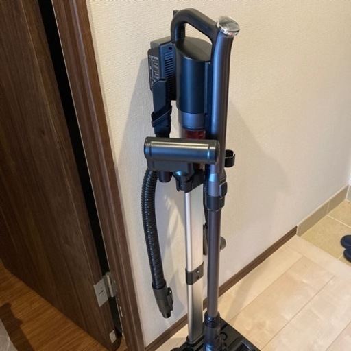 アイリスオーヤマサイクロン式掃除機