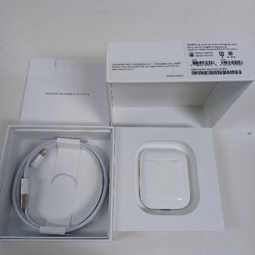 AirPods with Charging Case MMEF2J/A 正規品