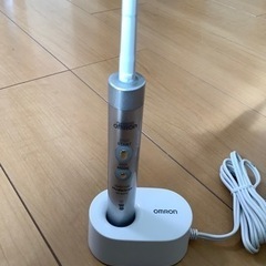 【交渉中】電動歯ブラシ　オムロン　音波式　HT-B472 中古