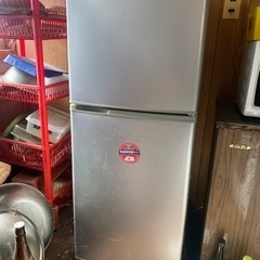 ノンフロン冷凍冷蔵庫 SR-141P(SB)-1形 シルバー 2...
