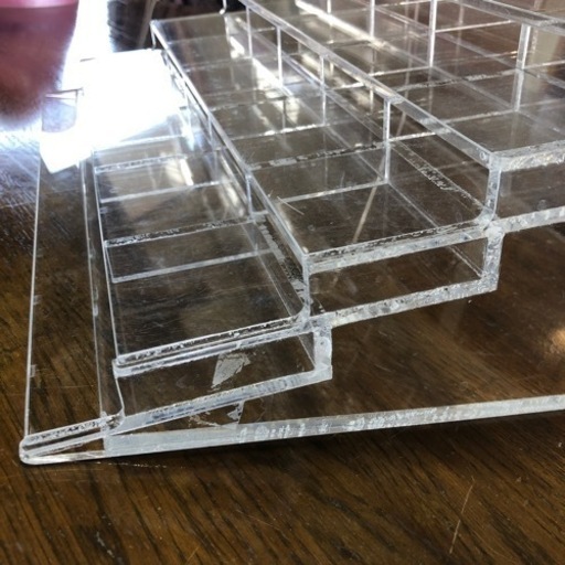 中古アクリルケース20収納シッカリしてます！