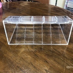中古アクリルケース20収納シッカリしてます！の画像