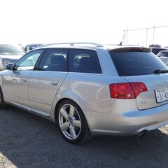 H18年　アウディA4　アバント1.8TSラインパッケージ　純正HDDナビ　キーレス　　770の画像