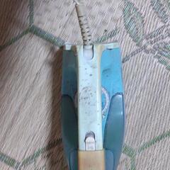 アイロン値下げで譲渡しますの画像