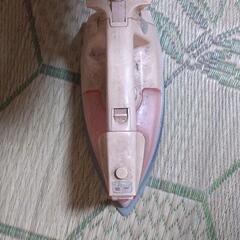 アイロン値下げで譲渡しますの画像