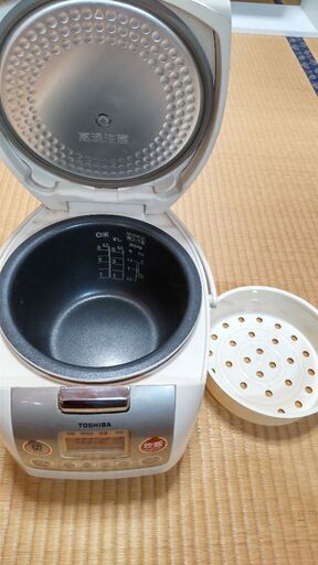 炊飯器(TOSHIBA)