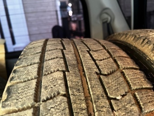 スタッドレス　15インチ　205/65r15