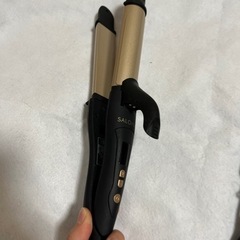 SALONIA サロニア 2WAYストレート&カールヘアアイロン 32mm プロ仕様220℃ ブラック×ゴールド SL-002Aの画像