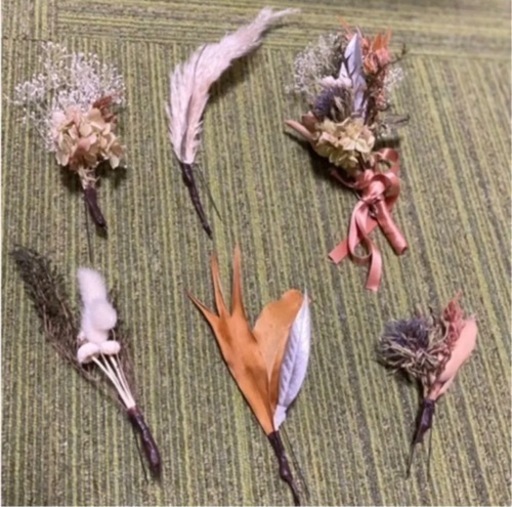 値下げします！結婚式前撮りで使用！ブーケと揃えて髪飾りを作ってもらいました！