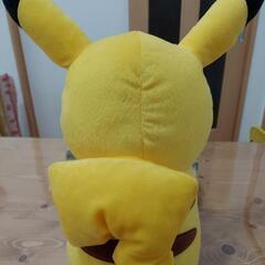 【ピカチュウ】人形の画像