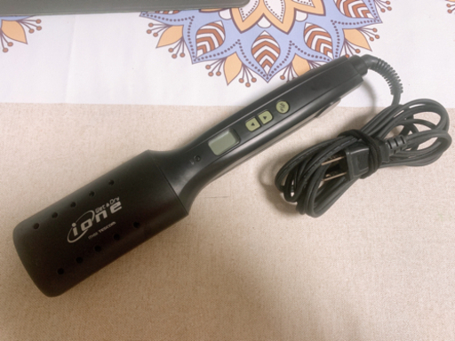 TESCOM ITH50(K) ストレート へアアイロン 現金払いOk (取引中)
