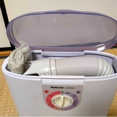 『値下げしました』ナショナル　布団乾燥機　靴乾燥も可の画像