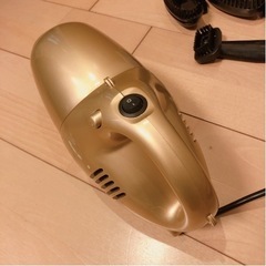 【受付終了】ハイパワー　ハンディクリーナー　小型掃除機