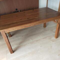 ダイニングテーブル