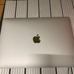 MacBook Pro 2017 256SSD メモリ8GB 13インチ