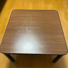 【引取限定】　こたつ（正方形）の画像