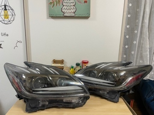 30 プリウス　HID 後期　ヘッドライト