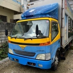 TOYOTAダイナ　荷台アルミコンテナ