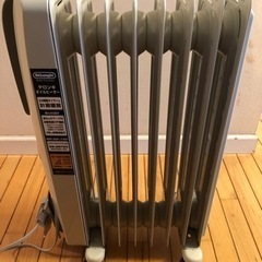【大幅値下げ中‼️】【美品】デロンギオイルヒーター/DeLonghiの画像