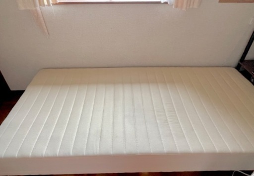 【お値下げ】マットレス付きシングルベッド