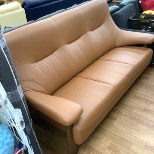 朝日木工の3人掛けソファー売ります！