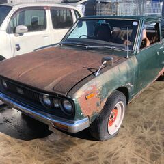 トヨタ 初代 カリーナ デラックス TA10-YD エンジン形式 Ｔ 1970年代初頭　TA-10の画像