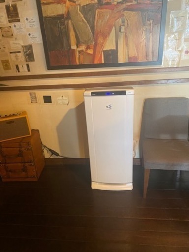 急募　ダイキン　空気清浄機 大型 ～53畳  ACEF12X-W