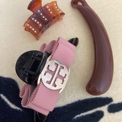 ヘアアクセサリーの画像