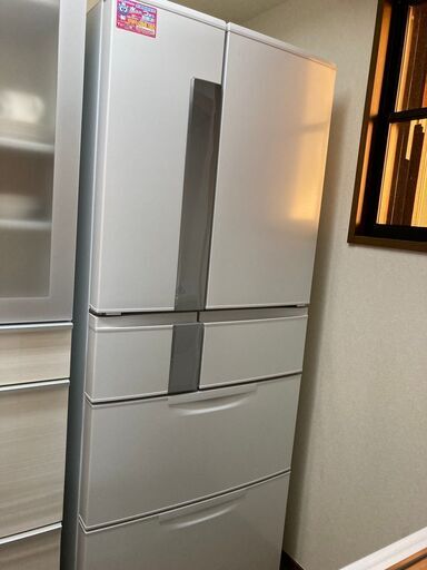 三菱　冷蔵庫　MR-JX56LX-W
