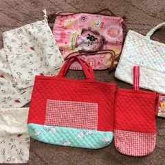 入園、入学用品 キルティングバッグ 靴入れ 巾着袋 防犯ブザー他...