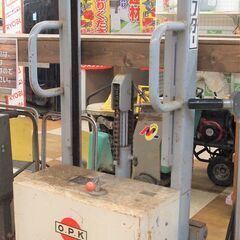 値下げ！【引取限定】をくだ屋　バッテリー式パワーリフター　中古品...