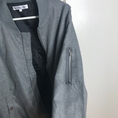 メンズ　グレーアウターの画像