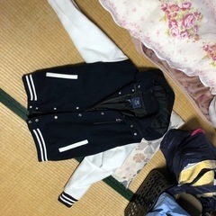 beams スタジャン　の画像