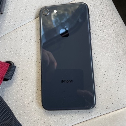 値下げiPhone8 64G 中古　ソフトバンクSIMロック解除済み