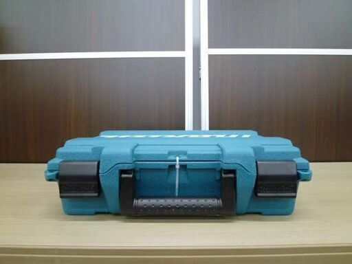 新品 マキタ 充電式レシプロソー JR101DW 10.8V 1.3Ah ブルー バッテリ 充電器 ケース付き makita 電動工具 苫小牧西店