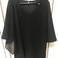 レディース　黒　チュニックの画像