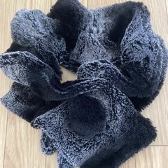 ☆【お値引き】レディース【ファーマフラー】【ネジネジマフラー】美品の画像