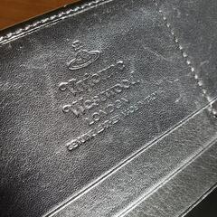 Vivienne Westwood ヴィヴィアンウエストウッド エナメル長財布オーブの画像