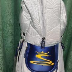 コブラ・ゴルフクラブバッグの画像