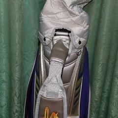 コブラ・ゴルフクラブバッグの画像