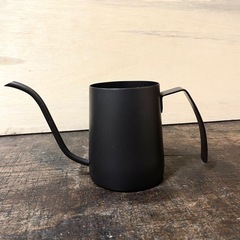 シンプルで素敵。ニトリ　コーヒードリップケトル　黒　