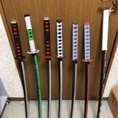 日輪刀 木刀模型セットの画像