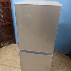 美品・高年式 2021年製 AQUA アクア 2ドア冷蔵庫 AQR-13K (S) 126L 右開き ノンフロン冷凍冷蔵庫 単身 一人暮らし