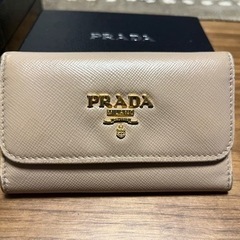 ★お譲り完了★PRADA☆キーケース☆カメオ