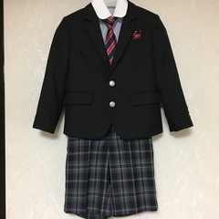 再値下げ‼️【入学式に✨】子供スーツ男の子110cm