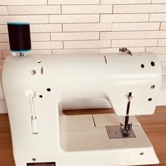 MERRITT Qt-550 ミシンの画像