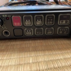 動作確認済み！シガーソケット加工済み！パトライト　サイレンアンプの画像