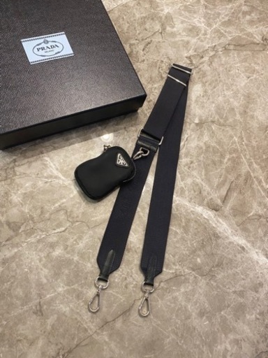 PRADAナイロンショルダーストラップ