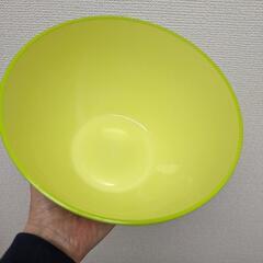 プラスティックボール２個の画像