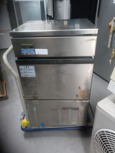 値下げしました！星崎　製氷機　35キロ　テスト済　別館に置いてます